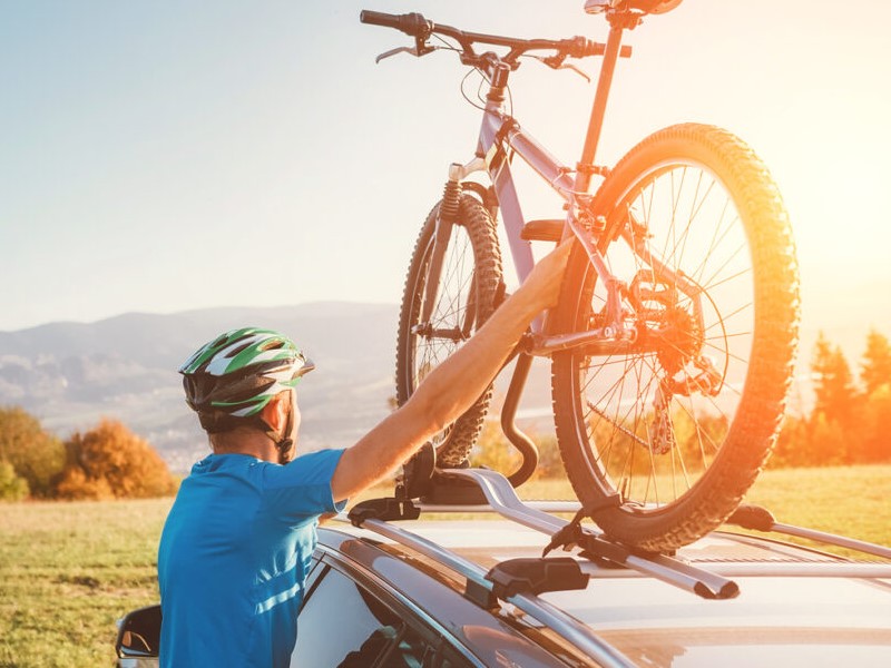 Učinkovita uporaba avtomobilskih nosilcev za kolesa.